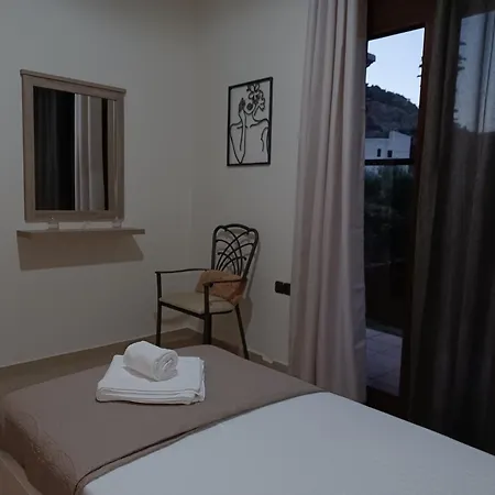Comfy House With Mountain View *